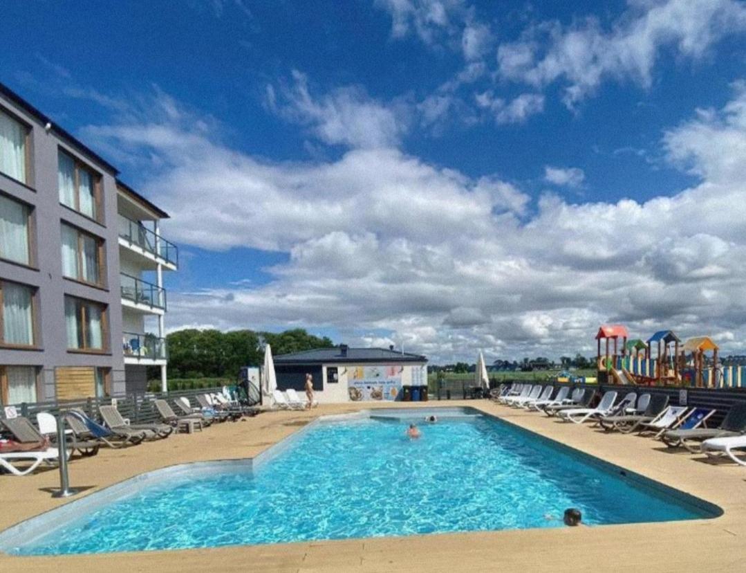 Klimatyzowany Apartament Blue , Sarbinowo Parking Basen Екстер'єр фото